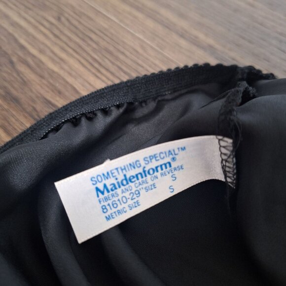 💙 Vintage Maidenform Midi Slip Skirt Size S/M Lace Bow Detail 60's Fall - Picture 4 of 8